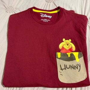Adorable Disney Winnie the Pooh t-shirt!